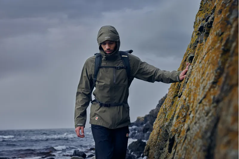 Fjallraven Mens HC Hydratic Trail Jacket Laurel Green-6